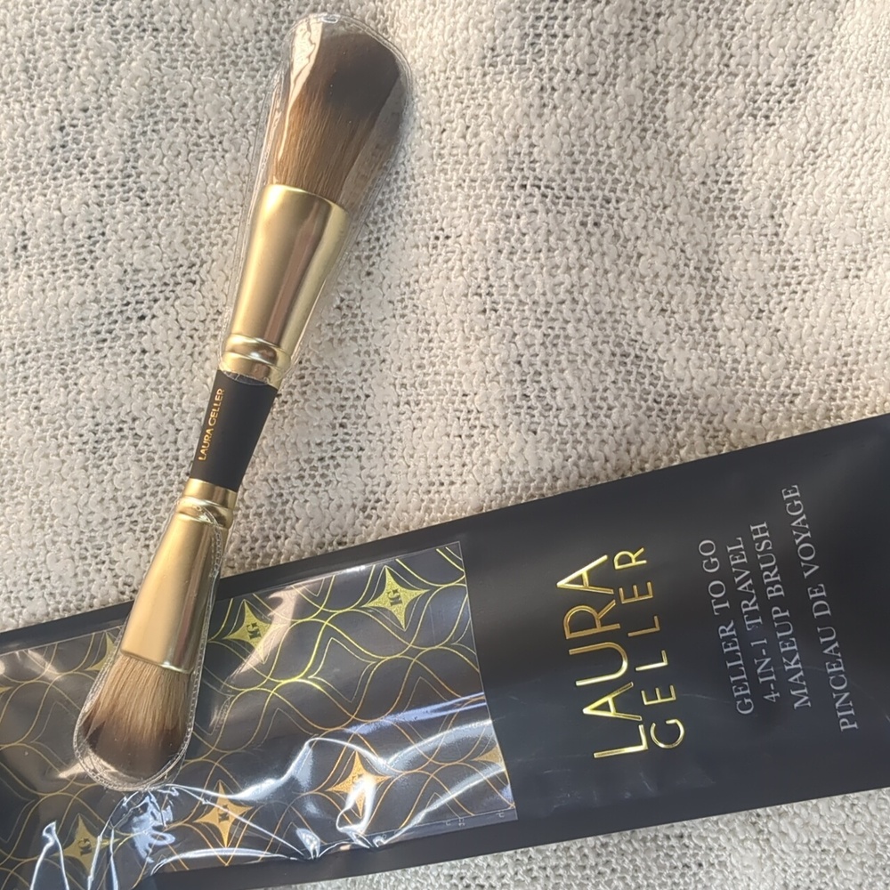 Laura Geller To-Go 4-in-1 Travel Makeup Brush
